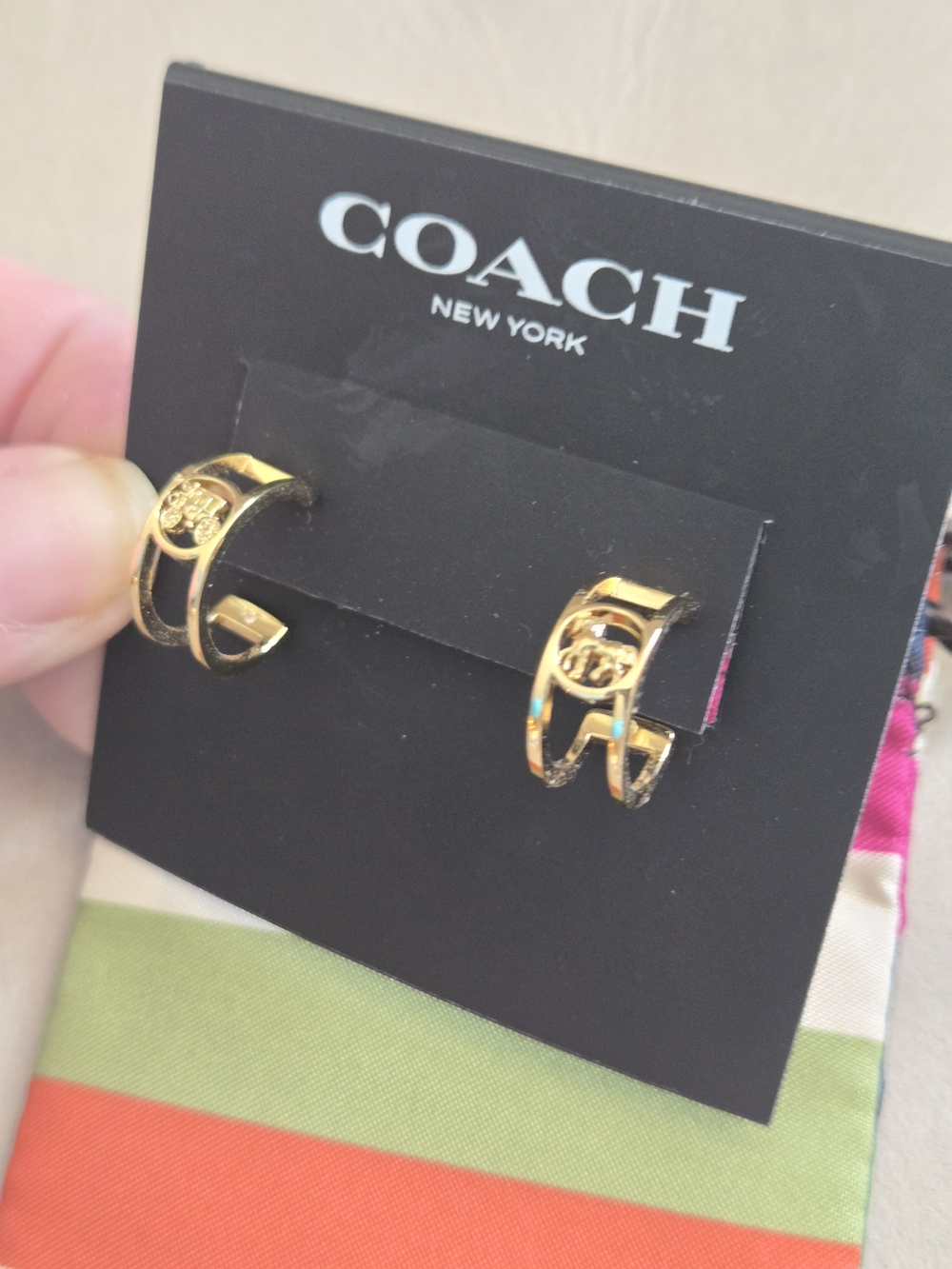 Coach Gold Hoop Logo Horse And Carriage Earrings - Picture 4 of 7